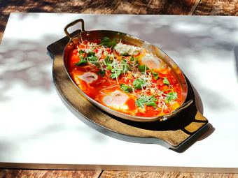 Baked Pasta Pipes with Shakshuka 