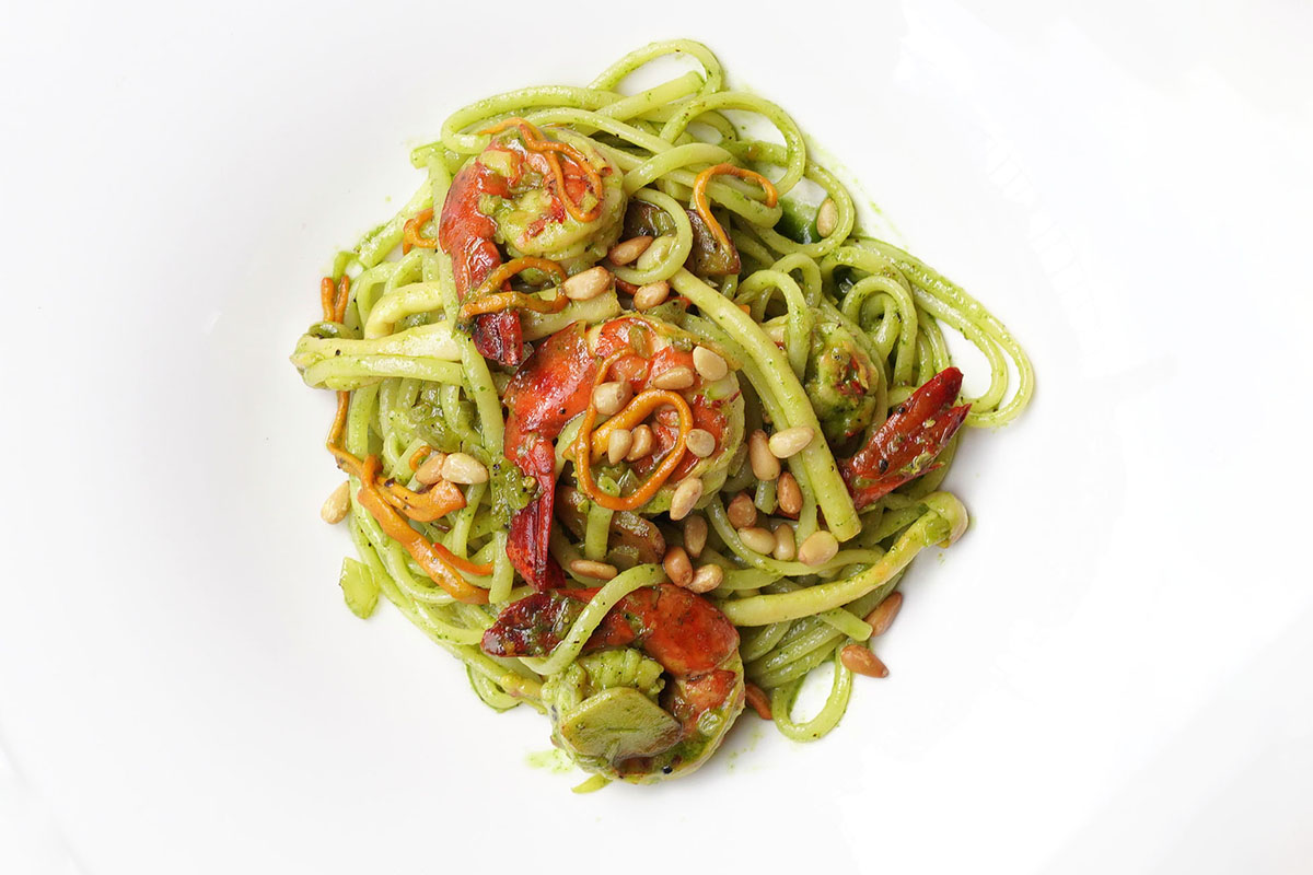 Linguine with Shrimp and Basil Sauce